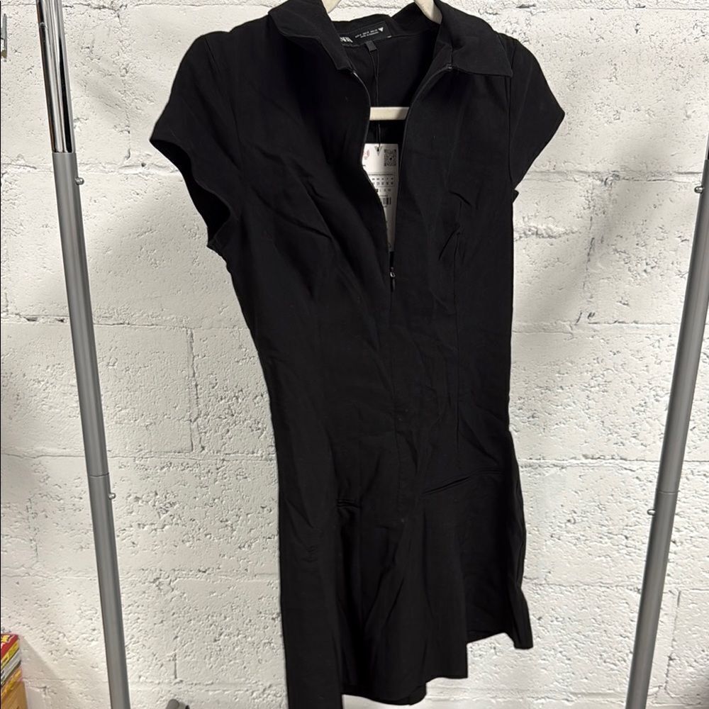 Black Women's Dress NWT Zara Collared Mini Dress Zip Up Dress Size Medium